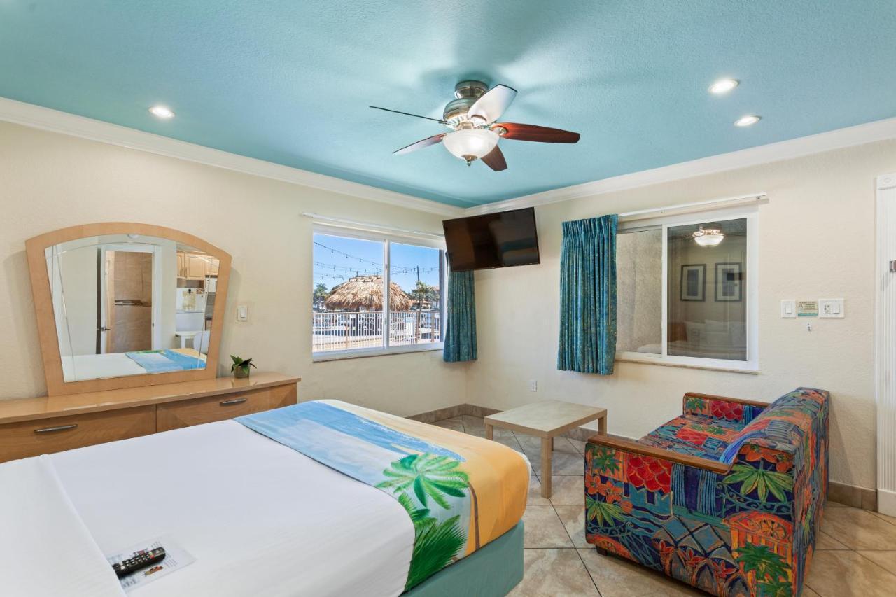 Bay Palms Waterfront Resort - Hotel And Marina St. Pete Beach Zewnętrze zdjęcie