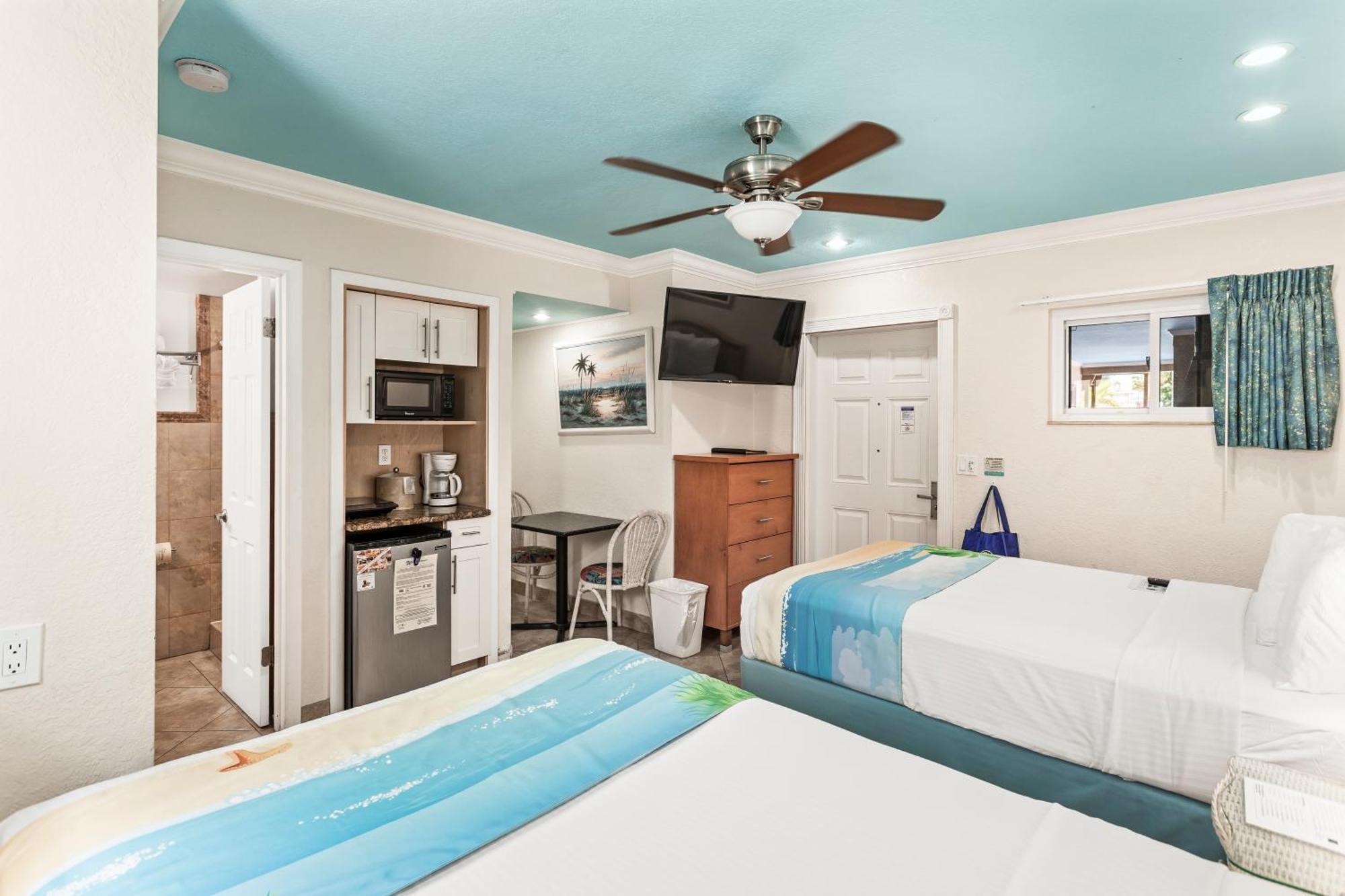 Bay Palms Waterfront Resort - Hotel And Marina St. Pete Beach Pokój zdjęcie